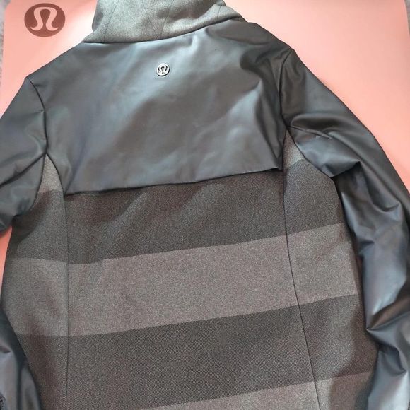 RARE Lululemon Brisky Biker Jacket - Picture 2 of 16
